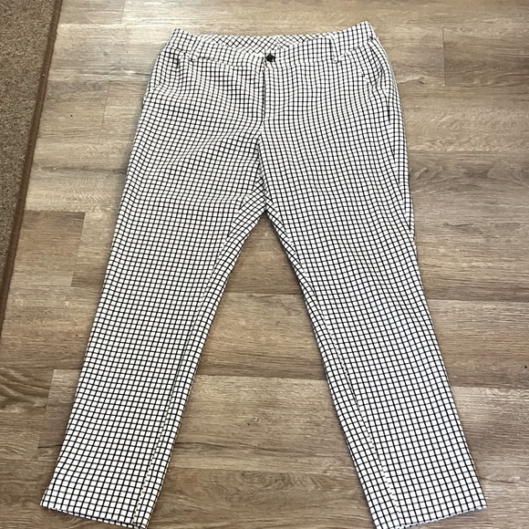 CAbi Black and White Patterned Garment - Picture 3 of 8